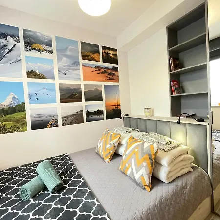 Superior Laguna Beskidow Green! Sauna & Gym! Air Condition! Apartment